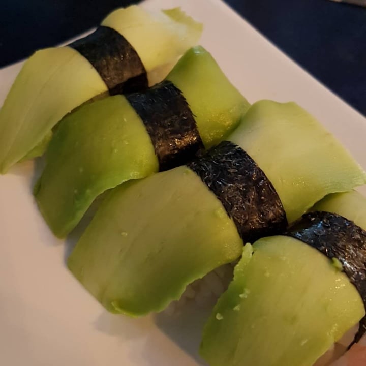 review photo of Ristorante Osaka di Rao Xiaoyong e C. Snc Nigiri Avocado shared by @wushu on 23 Sep 2020 - review