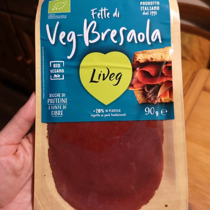 review photo of Liveg Fette di veg-bresaola shared by @cieloblu on 21 Aug 2022 - review