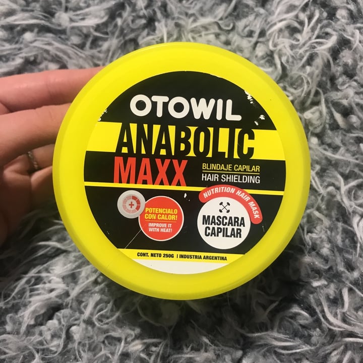 photo of Otowil Mascara Capilar Anabolic Maxx shared by @candelacopes on  09 Sep 2020 - review