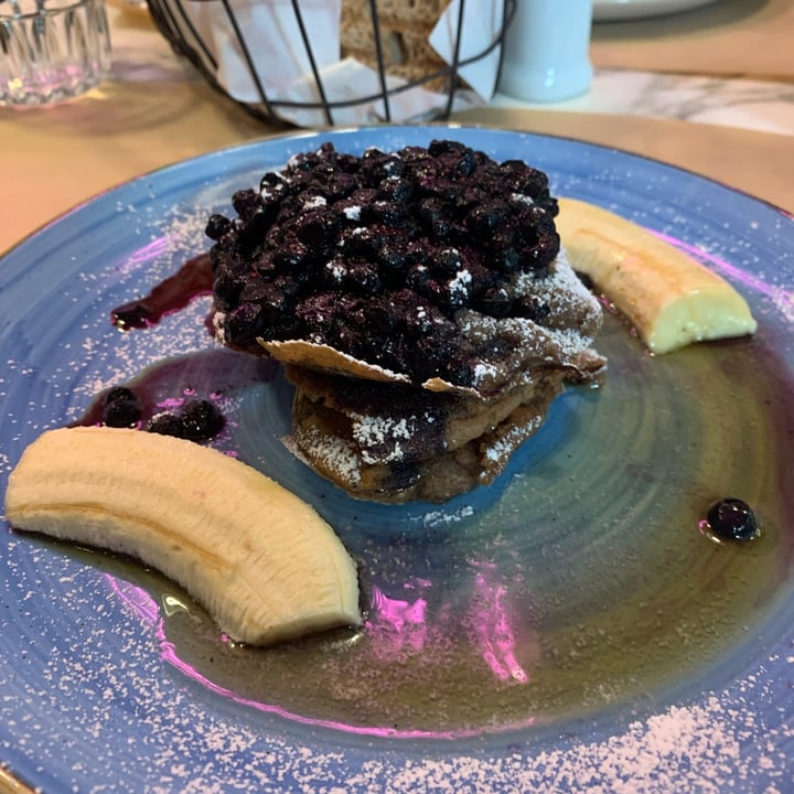photo of Winners Vegan Blueberry pancakes shared by @vanessabejjany on  25 Dec 2021 - review