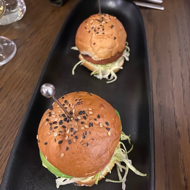 photo of Officina Verde - Ristorante e Bottega Vegana Burger shared by @elisa7 on  14 Apr 2022 - review
