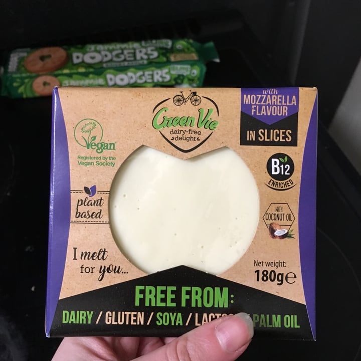 photo of GreenVie Foods Gouda Flavor in Slices shared by @velvetveganworld on  19 Mar 2021 - review