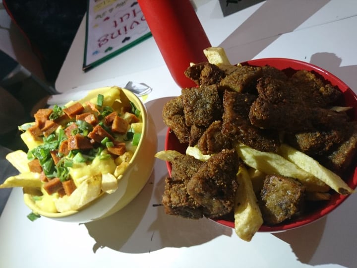 photo of Loving Hut Microcentro Nuggets de seitan shared by @nazikol29 on  06 Aug 2019 - review