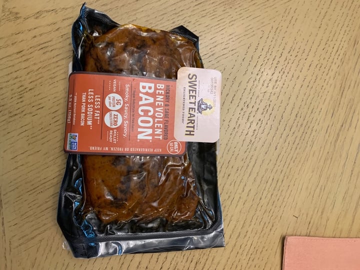 review photo of Sweet Earth Benevolent Bacon Hickory & Sage Smoked Seitan Bacon shared by @indiashanthi on 28 Mar 2020 - review