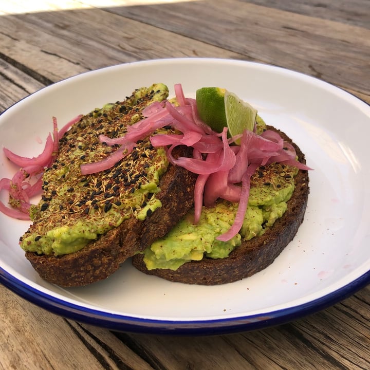 review photo of The Tuckshop Avo on Rye shared by @jordlevine on 22 Jan 2021 - review