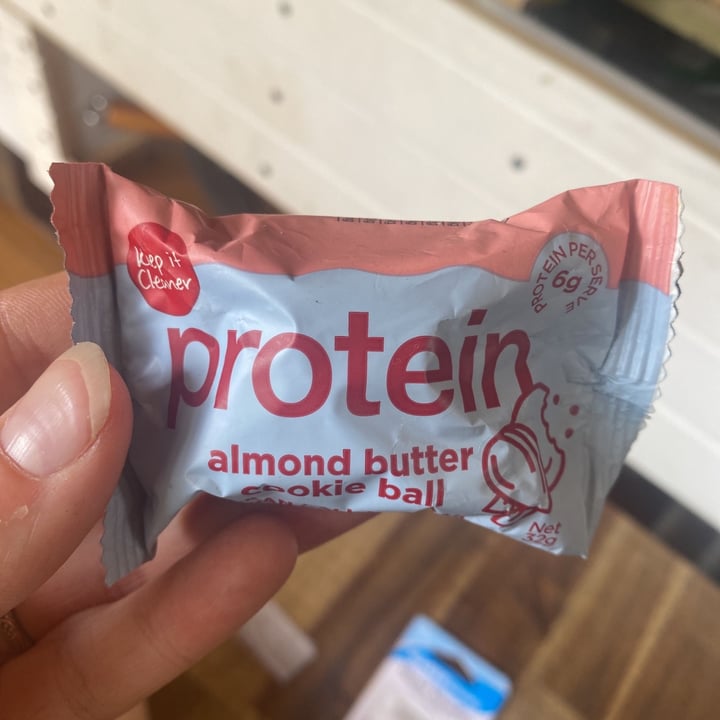 review photo of Keep It Cleaner Protein almond Butter Cookie Ball shared by @steffiuer on 26 Aug 2021 - review