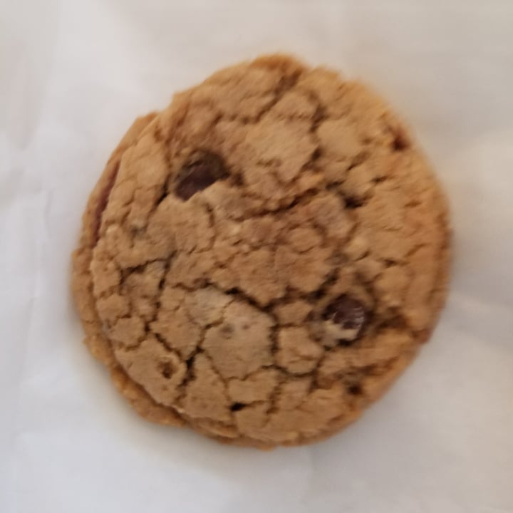 photo of Petunia's Pies & Pastries Chocolate chip cookie sandwich shared by @navnismehta on  16 Jul 2021 - review