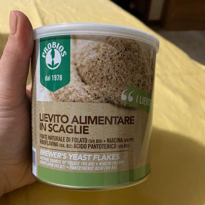 photo of Probios Lievito alimentare in scaglie shared by @rob27 on  07 Sep 2022 - review
