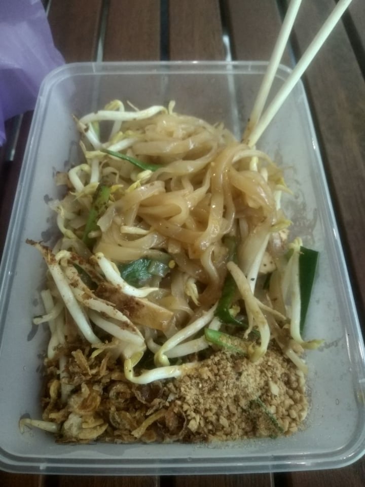 photo of SAP Thai Food Vegetarian Pad Thai shared by @saurya on  16 Oct 2019 - review