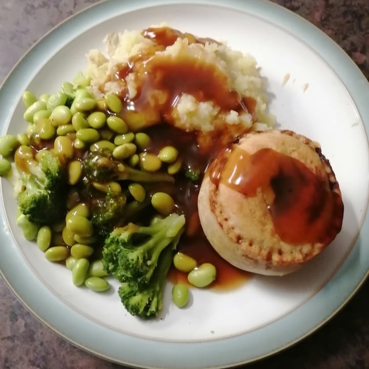 photo of Vegan Skinhead Burns Supper Pie shared by @as04 on  11 Jan 2021 - review