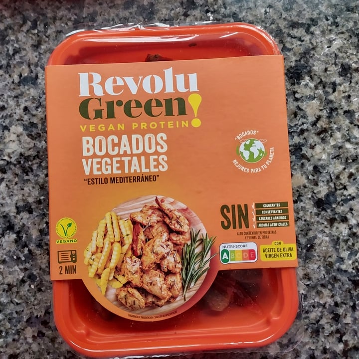 photo of Revolu Green Bocados vegetales estilo mediterráneo shared by @sabrinamurua on  02 May 2022 - review