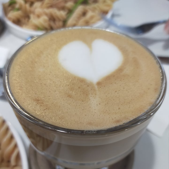 photo of Chef Icon Oat Latte shared by @mummyherbivore on  30 Nov 2022 - review