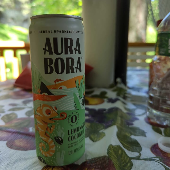 photo of Aura Bora Lemongrass coconut sparkling water shared by @rebabx on  24 Jul 2022 - review