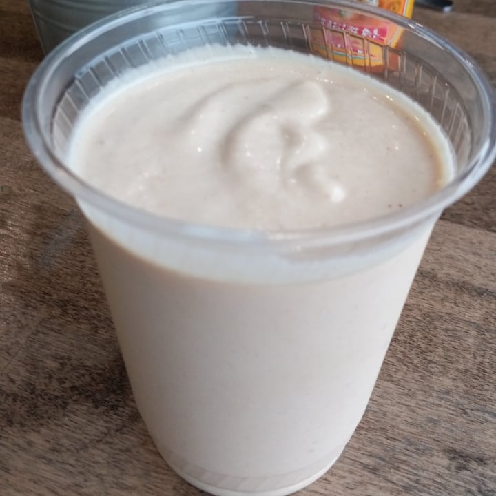 photo of Branch Out Foods Peanutbutter Milkshake shared by @catladymeowmeow on  26 May 2022 - review