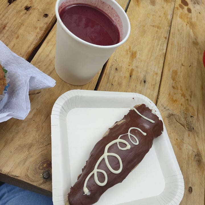 photo of enflower Guagua de Pan con Chocolate y Colada Morada shared by @nikypuchita22 on  23 Nov 2021 - review