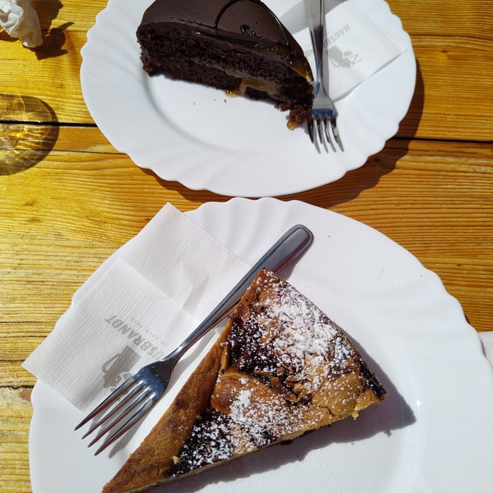photo of Rifugio Vajolet Torta Linzer shared by @chiaraforlani on  22 Aug 2022 - review