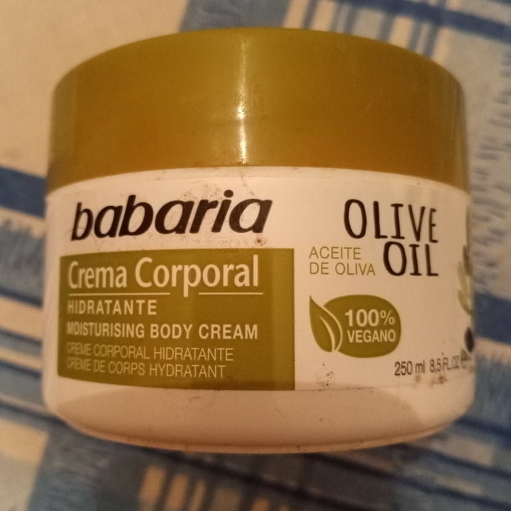 photo of Babaria Bio  Crema corporal de aceite de oliva shared by @titoherbito on  14 Nov 2020 - review