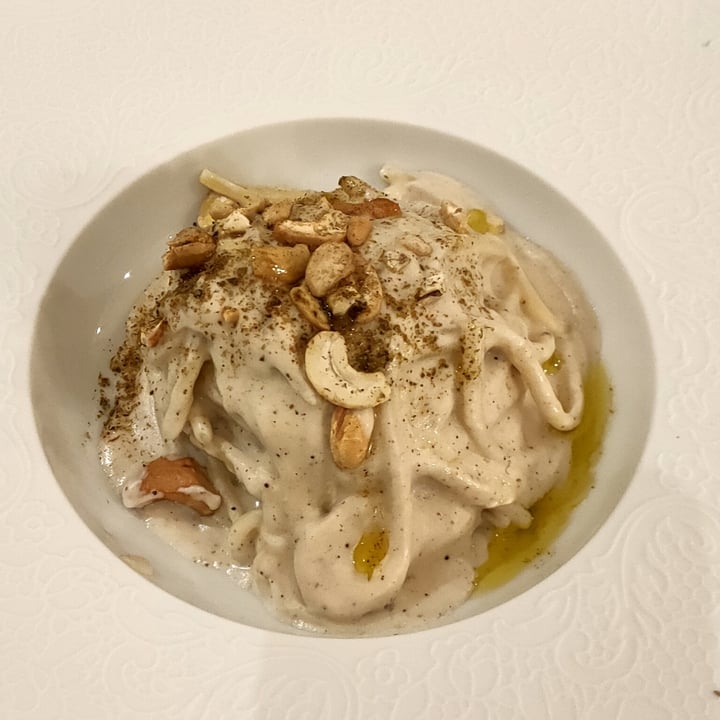 photo of Linfa Milano - Eat Different Cashew & pepe shared by @siltra77 on  10 Mar 2022 - review