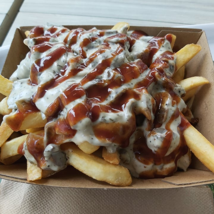 photo of VeganBurg Singapore Loaded Shrooms Fries shared by @redbeanz on  09 Jun 2021 - review