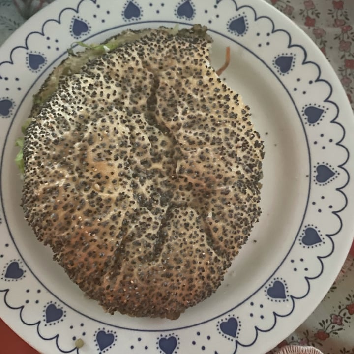 review photo of Olika Hamburguesa vegana shared by @indysoo on 03 Oct 2021 - review