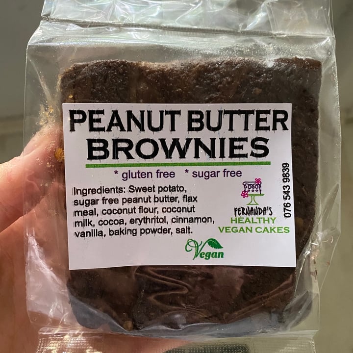 review photo of Fernanda's Peanut Butter Brownie shared by @erinjaimeheart on 01 Dec 2020 - review