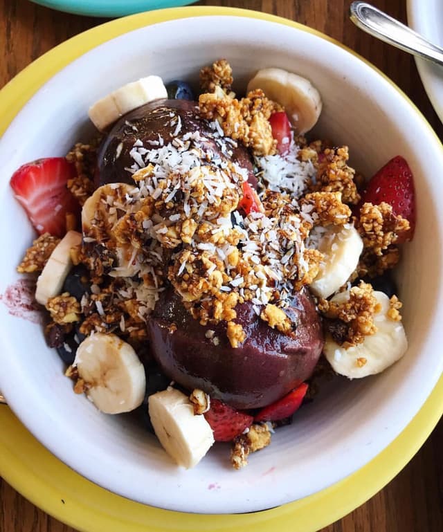 「Acai bowl」の料理の写真