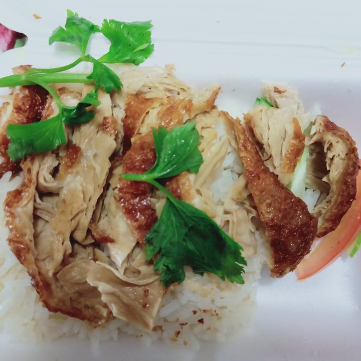 photo of 33 Vegetarian Food Roast Chicken Rice shared by @veganspicegirl on  04 Sep 2021 - review
