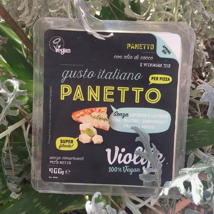 photo of Violife Gusto italiano - panetto per pizza shared by @vegali99 on  24 Dec 2020 - review