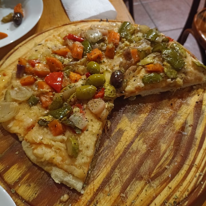 photo of El Banderín Pizza De Quesofu Y Vegetales Asados shared by @aldyflorent on  15 Jan 2023 - review