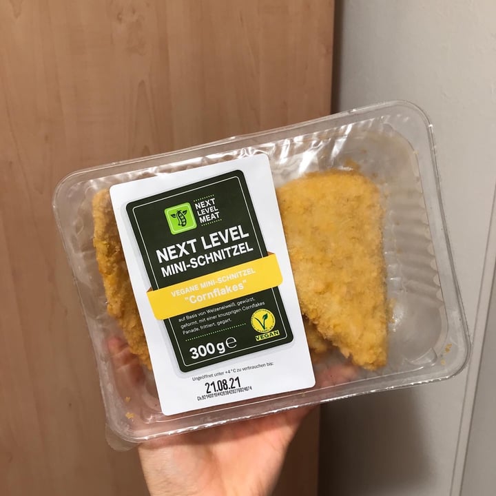 photo of Next Level Meat next level vegan schnitzel cornflakes shared by @addictedtopeas on  21 Jun 2022 - review