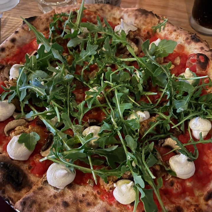 photo of Paulie Gee's Short North Ricotta Da vegan shared by @andersona on  17 Jun 2022 - review