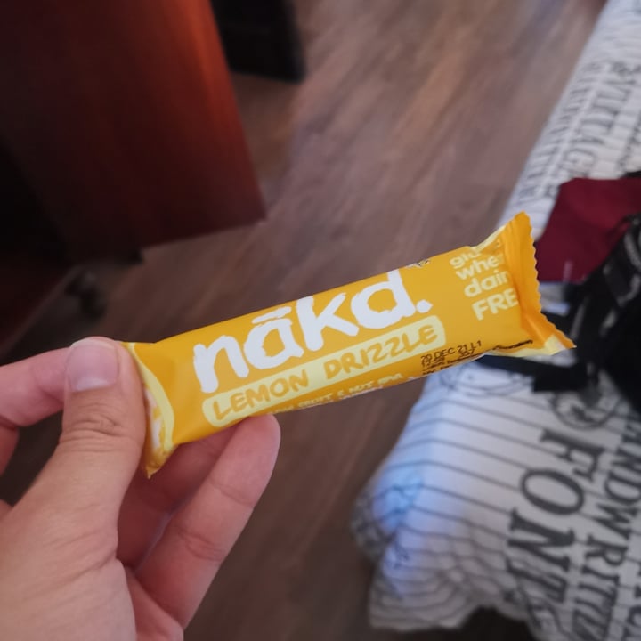 photo of Nākd. Lemon drizzle shared by @lukasser on  30 May 2021 - review