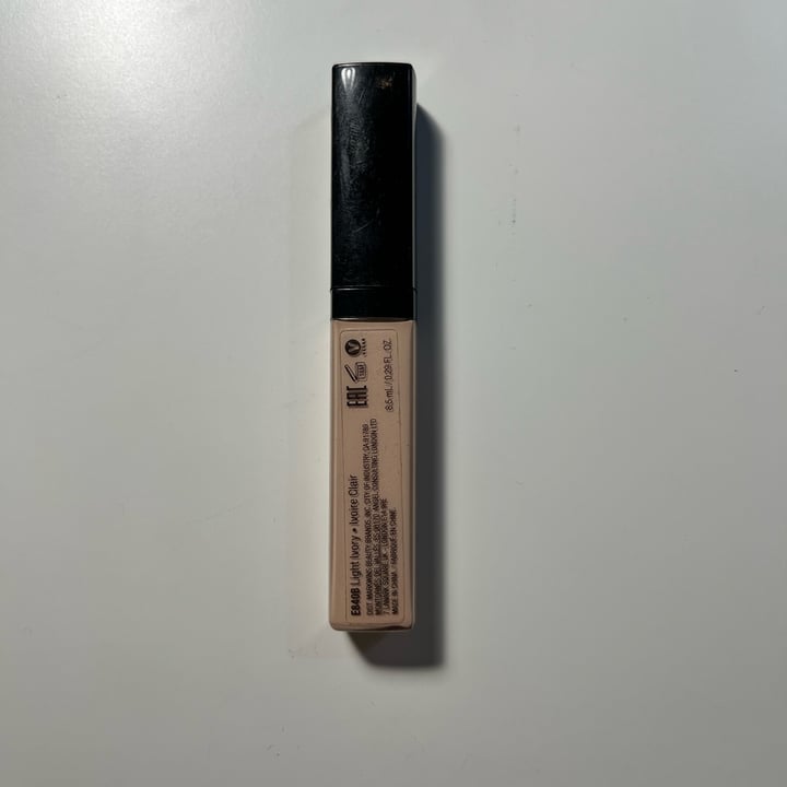 review photo of Wet n Wild Beauty Concealer shared by @samanthag on 04 Apr 2022 - review