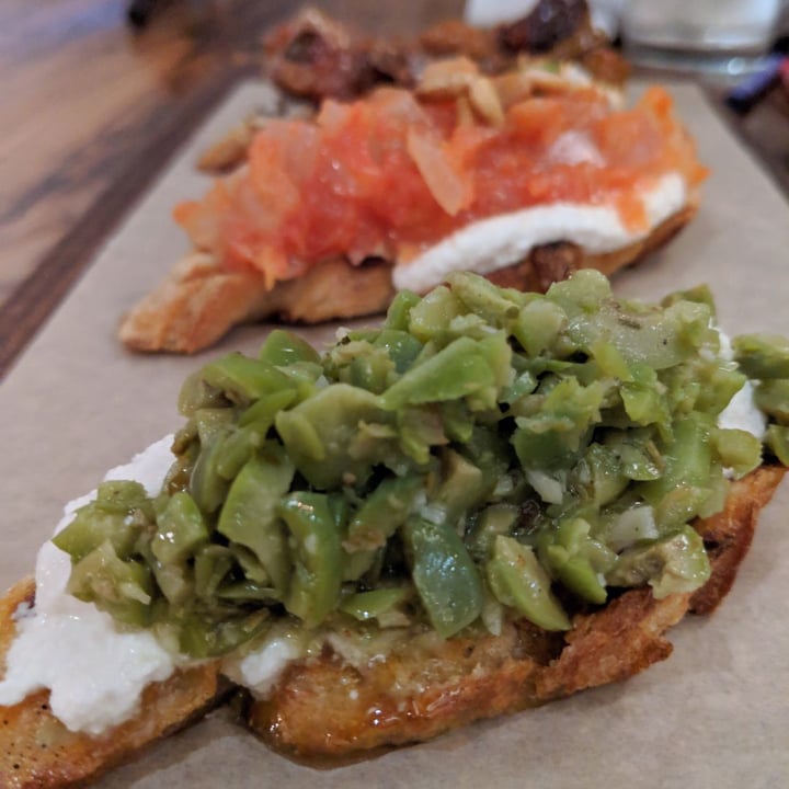 review photo of Wood Stack Pizza + Kitchen Crostini shared by @ravenousvegan on 26 Apr 2019 - review