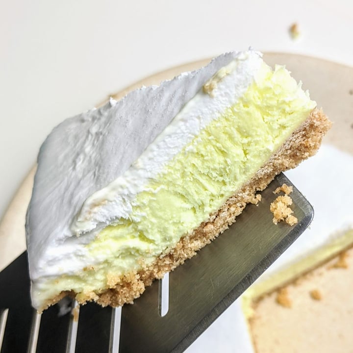 photo of Sara Lee Coconut Key Lime Pie shared by @hannibal on  20 Nov 2019 - review
