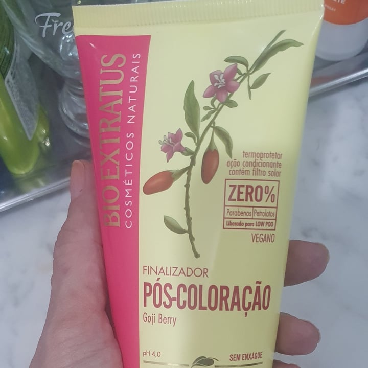 photo of Bio Extratus Finalizador Pós-coloração shared by @ludamorim on  16 Apr 2022 - review
