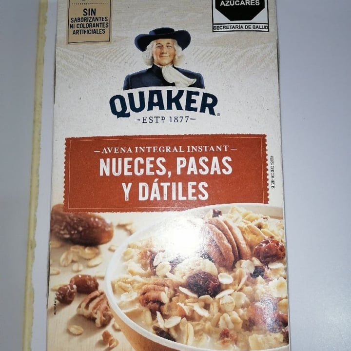 photo of Quaker Avena instantánea con nueces, pasas y dátiles. shared by @bellspainmendoza on  19 Mar 2022 - review