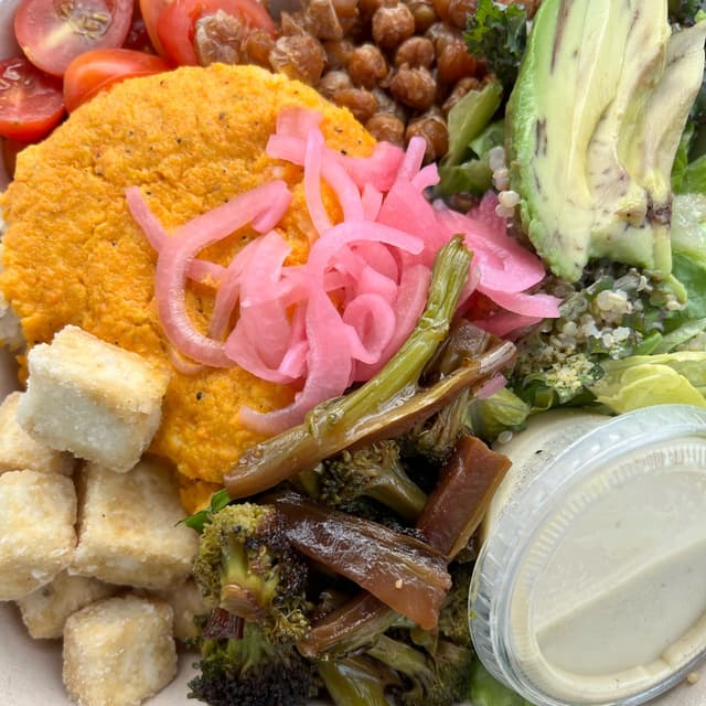 Photo of the dish “Basic B****”