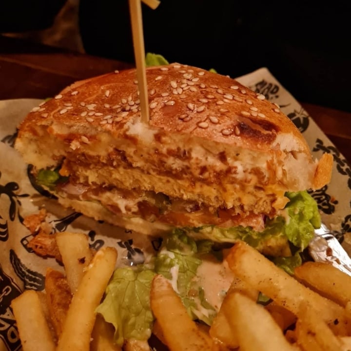 photo of Mad Mad Vegan Rock’n Chick’n shared by @nnn98 on  21 Dec 2021 - review