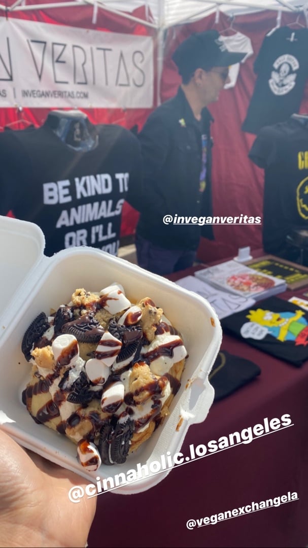 review photo of Cinnaholic S’mores Roll shared by @robintakizawa on 09 Mar 2020 - review