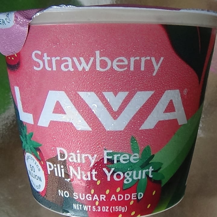 photo of Lavva Strawberry Pili Nut Yogurt shared by @feelideal on  13 May 2021 - review