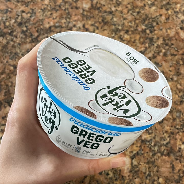 photo of Vida Veg iogurt tradicional Grego Veg shared by @loli39 on  04 Sep 2022 - review
