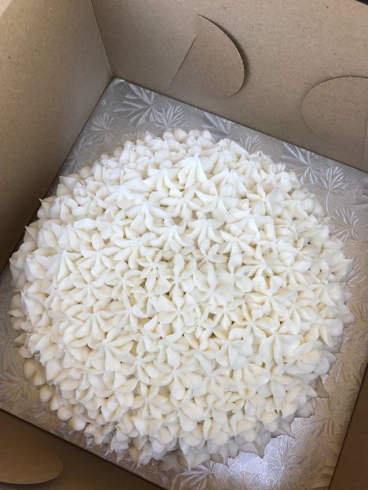 review photo of Cafe la Vie Carrot cake shared by @ody on 06 Apr 2018 - review