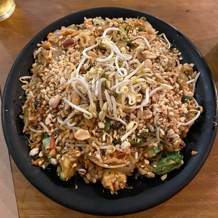 photo of Thai Thai Gastronomia Thailandesa Pad thai shared by @machado1 on  03 Jul 2022 - review
