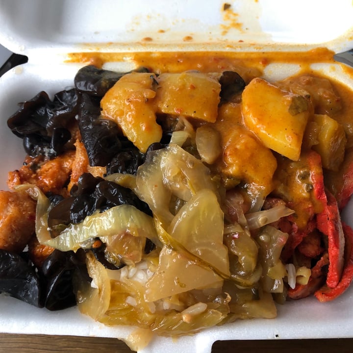 photo of Healthy Vegetarian Food Mixed Veg Rice shared by @noll-fyra on  07 Jan 2021 - review