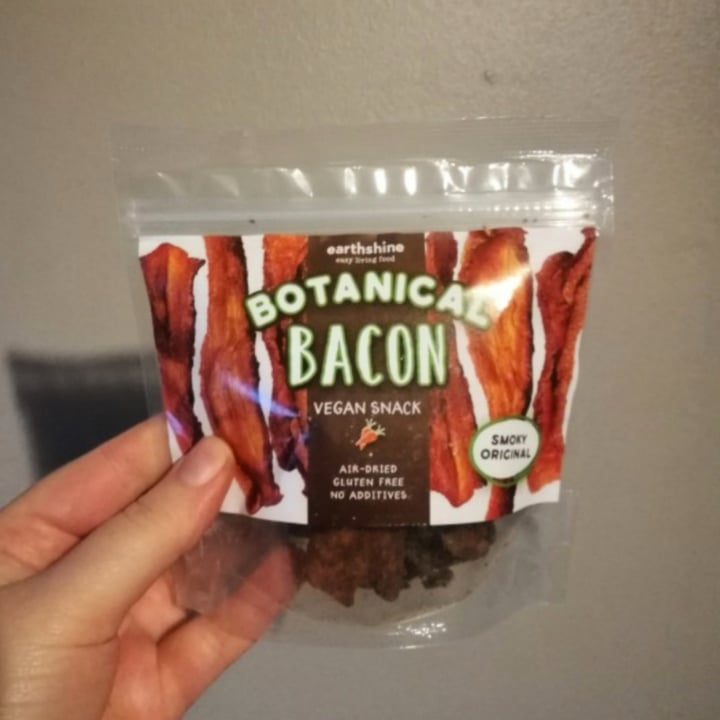 photo of Earthshine Botanical Bacon Smoky Original Flavour shared by @josiearmadillo on  13 Nov 2021 - review