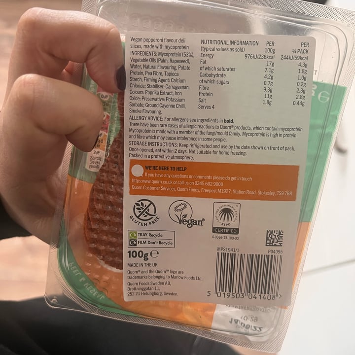 photo of Quorn Vegan pepperoni shared by @chiariconta on  24 May 2022 - review