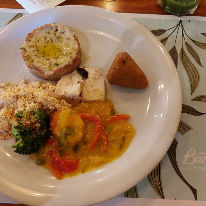 photo of Restaurante Bardana Cozinha Natural Buffet 100% vegano shared by @aclarissa on  18 Sep 2022 - review