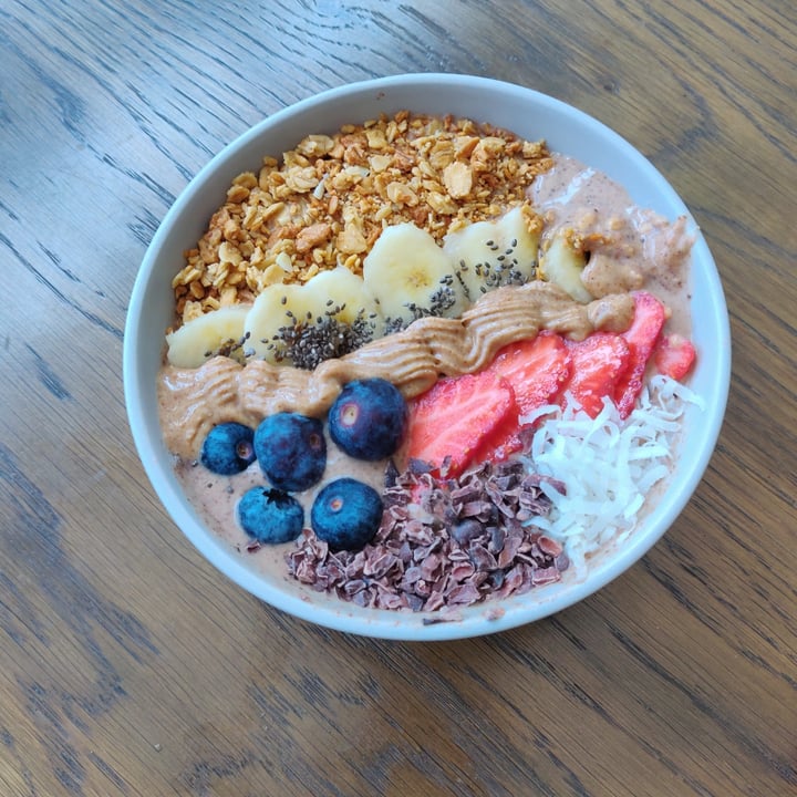 photo of Soul Smoothie Bar Chunky Monkey Smoothie Bowl shared by @hownowbrownkow on  20 Nov 2020 - review