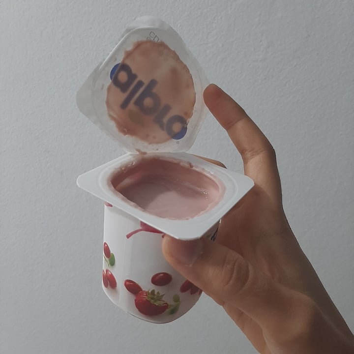 photo of Alpro 2x Arándanos 2x Frutos rojos shared by @alexandramp on  16 Jan 2022 - review